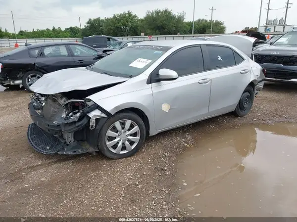 2T1BURHE1GC523089 2016 TOYOTA COROLLA - Image 2