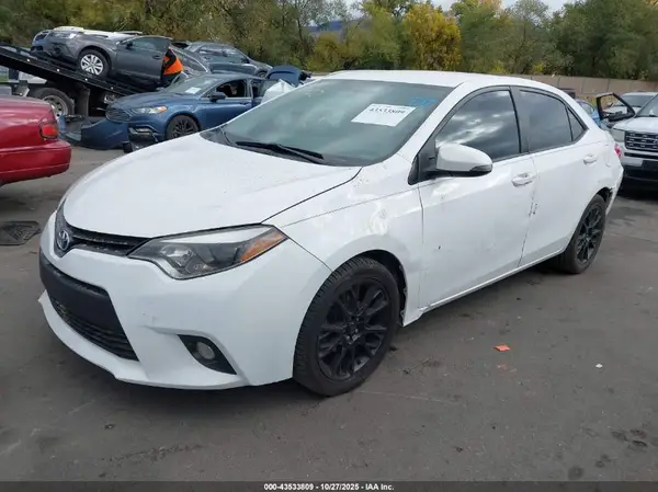 2T1BURHE1GC540961 2016 TOYOTA COROLLA - Image 2