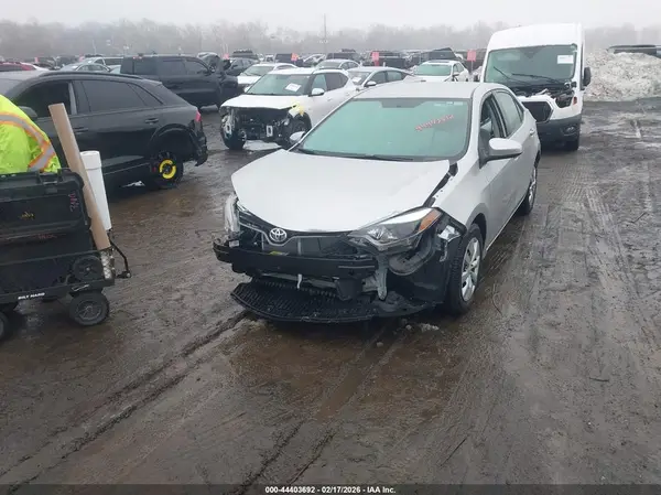 2T1BURHE1GC555640 2016 TOYOTA COROLLA - Image 2