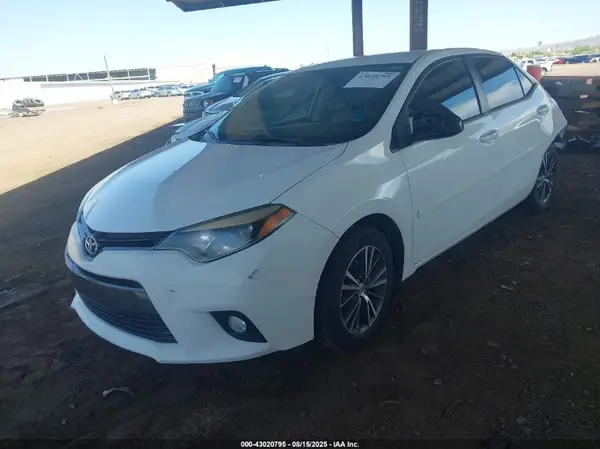 2T1BURHE1GC570607 2016 TOYOTA COROLLA - Image 2