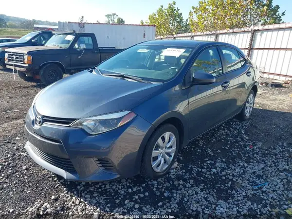 2T1BURHE1GC612600 2016 TOYOTA COROLLA - Image 2