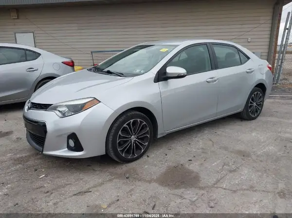 2T1BURHE1GC633141 2016 TOYOTA COROLLA - Image 2
