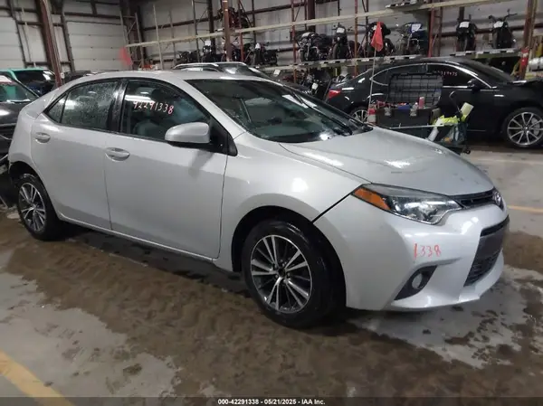 2T1BURHE1GC653552 2016 TOYOTA COROLLA - Image 1