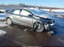 2T1BURHE1GC660193 2016 TOYOTA COROLLA