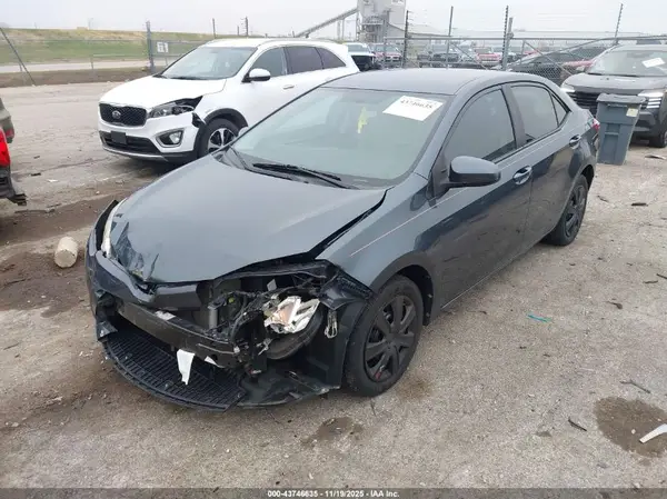 2T1BURHE1GC663076 2016 TOYOTA COROLLA - Image 2