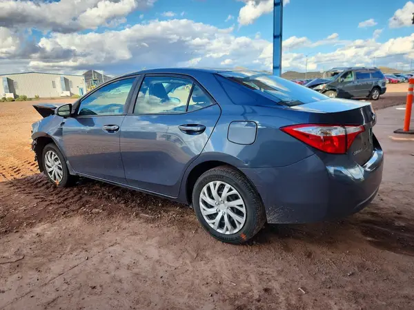 2T1BURHE1GC672649 2016 TOYOTA COROLLA - Image 2