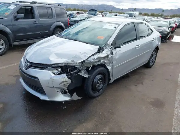 2T1BURHE1GC683117 2016 TOYOTA COROLLA - Image 2