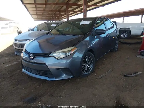 2T1BURHE1GC684428 2016 TOYOTA COROLLA - Image 2