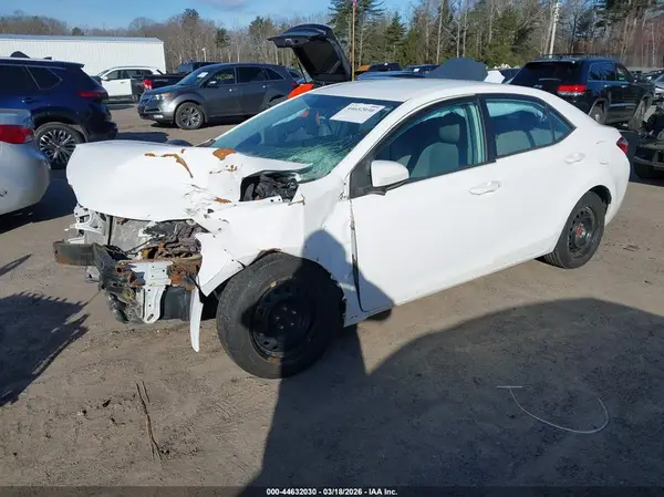 2T1BURHE1GC689032 2016 TOYOTA COROLLA - Image 2