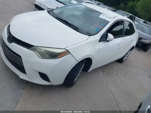 2T1BURHE1GC692349 2016 TOYOTA COROLLA - Image 2