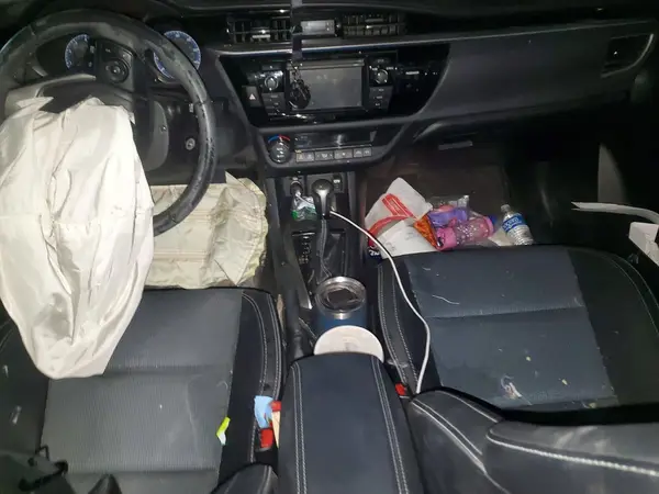 2T1BURHE1GC705004 2016 TOYOTA COROLLA - Image 8