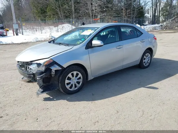 2T1BURHE1GC735197 2016 TOYOTA COROLLA - Image 2