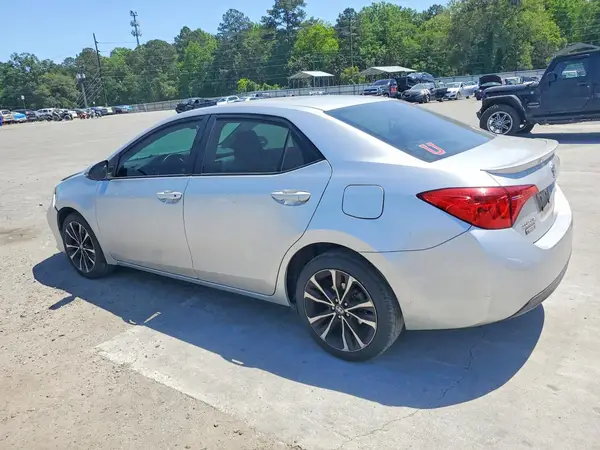 2T1BURHE1HC747514 2017 TOYOTA COROLLA - Image 2