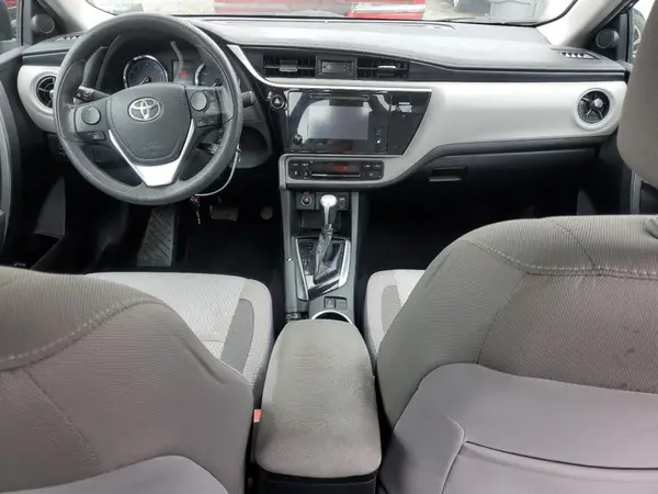 2T1BURHE1HC748405 2017 TOYOTA COROLLA - Image 8