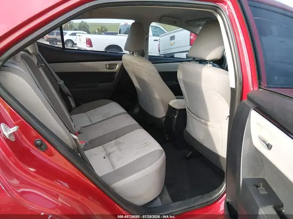 2017 TOYOTA COROLLA auction photo 8