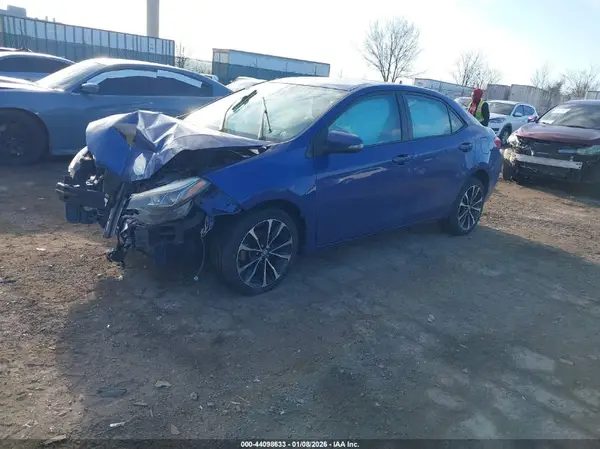 2T1BURHE1HC756360 2017 TOYOTA COROLLA - Image 2