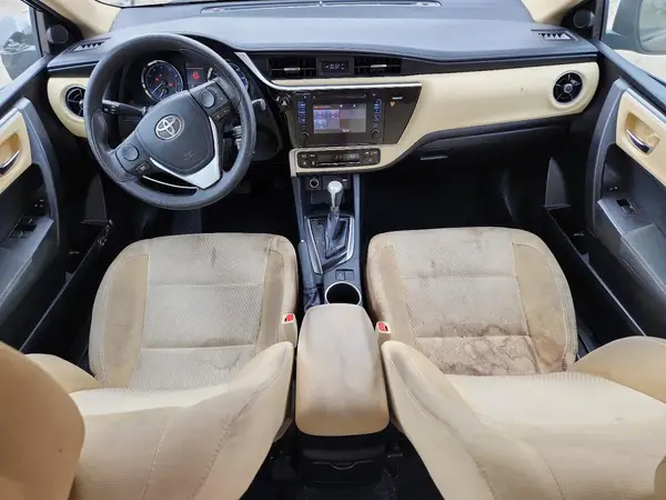 2T1BURHE1HC760957 2017 TOYOTA COROLLA - Image 8
