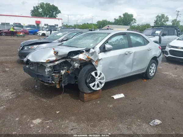2T1BURHE1HC763700 2017 TOYOTA COROLLA - Image 2