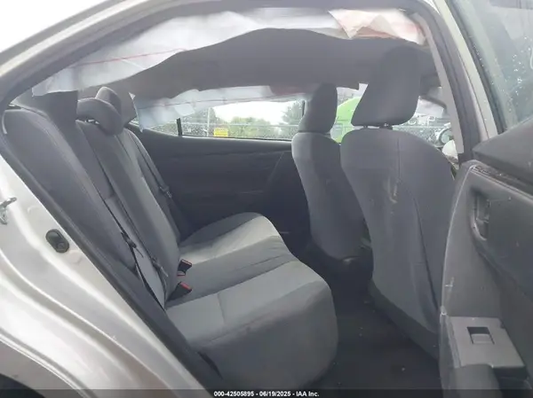 2T1BURHE1HC763700 2017 TOYOTA COROLLA - Image 8
