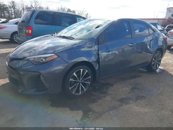2T1BURHE1HC764961 2017 TOYOTA COROLLA - Image 2