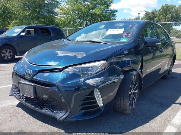 2T1BURHE1HC769934 2017 TOYOTA COROLLA - Image 2