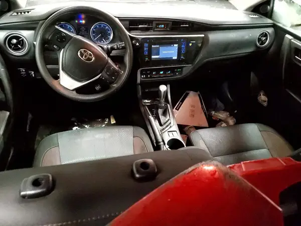 2T1BURHE1HC770484 2017 TOYOTA COROLLA - Image 8