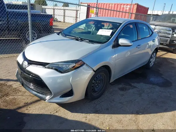2T1BURHE1HC771120 2017 TOYOTA COROLLA - Image 2