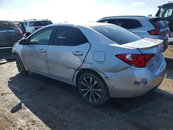 2T1BURHE1HC774504 2017 TOYOTA COROLLA - Image 2