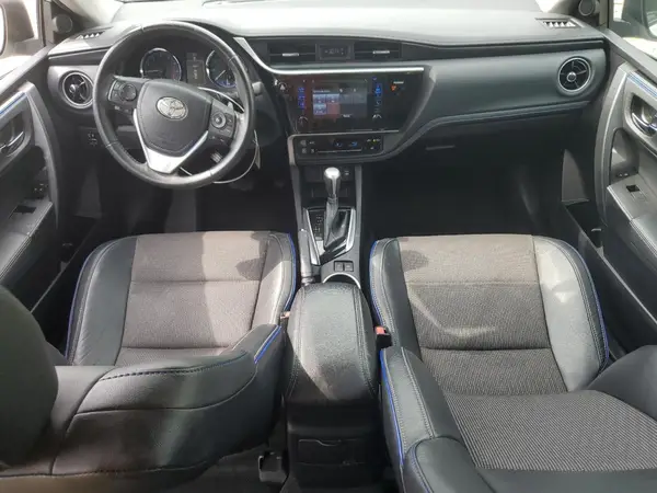 2T1BURHE1HC781582 2017 TOYOTA COROLLA - Image 8