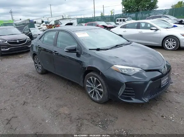 2T1BURHE1HC789813 2017 TOYOTA COROLLA - Image 1