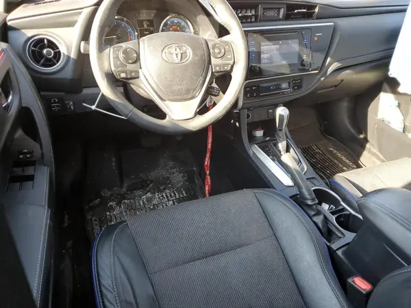 2T1BURHE1HC796261 2017 TOYOTA COROLLA - Image 8