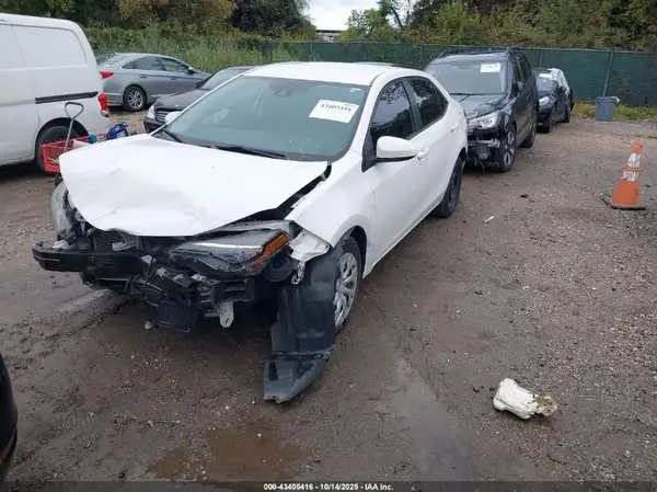2T1BURHE1HC799726 2017 TOYOTA COROLLA - Image 2