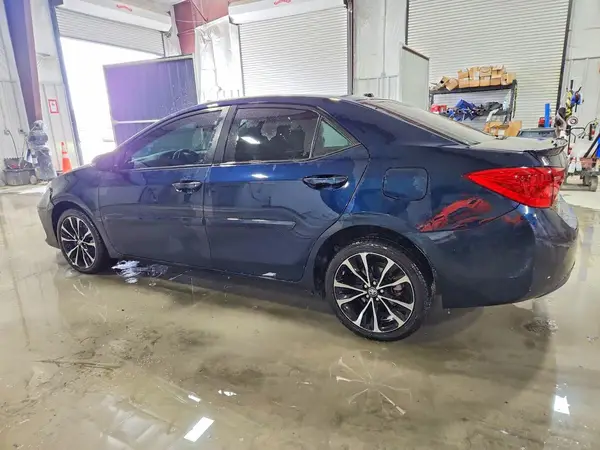 2T1BURHE1HC805959 2017 TOYOTA COROLLA - Image 2