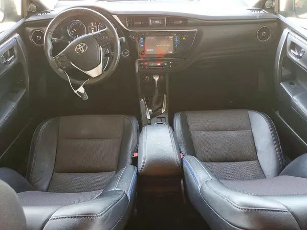 2T1BURHE1HC807727 2017 TOYOTA COROLLA - Image 8