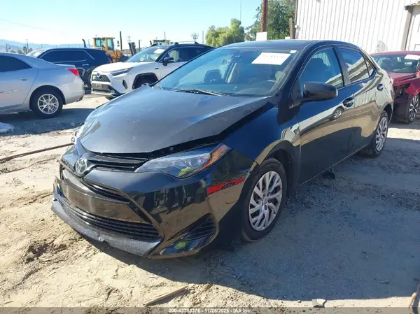 2T1BURHE1HC809610 2017 TOYOTA COROLLA - Image 2