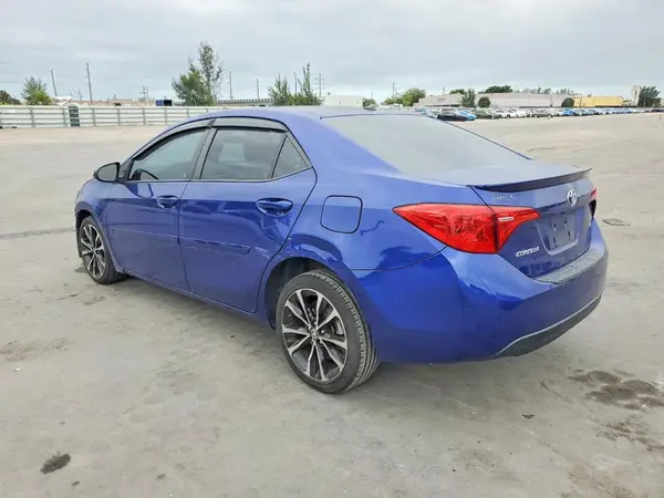 2T1BURHE1HC810224 2017 TOYOTA COROLLA - Image 2