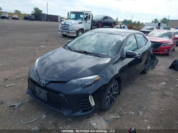 2T1BURHE1HC813351 2017 TOYOTA COROLLA - Image 2