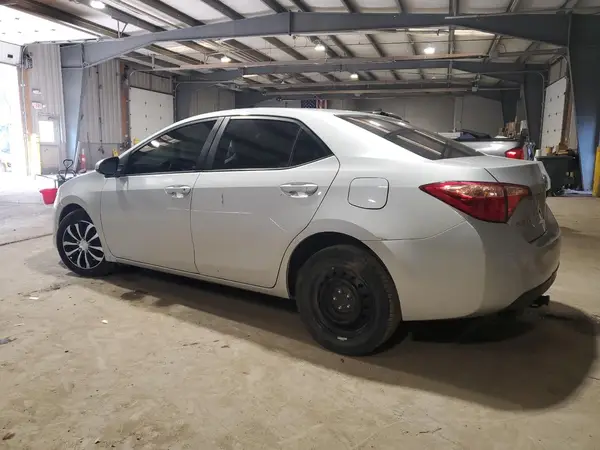 2T1BURHE1HC814970 2017 TOYOTA COROLLA - Image 2