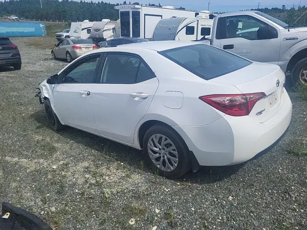 2T1BURHE1HC819456 2017 TOYOTA COROLLA - Image 2