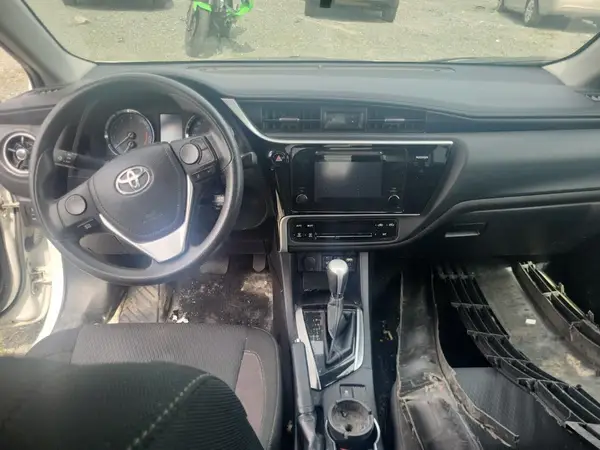 2T1BURHE1HC819456 2017 TOYOTA COROLLA - Image 8