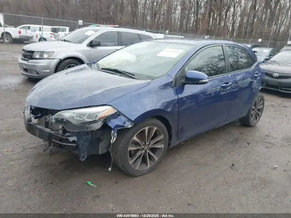 2T1BURHE1HC819621 2017 TOYOTA COROLLA - Image 2