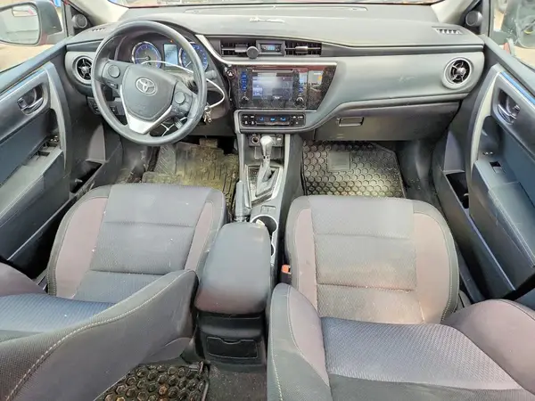 2T1BURHE1HC820347 2017 TOYOTA COROLLA - Image 8