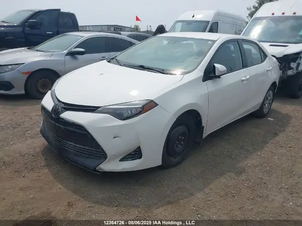 2T1BURHE1HC821028 2017 TOYOTA COROLLA - Image 2