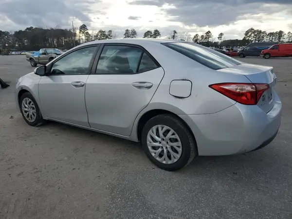 2T1BURHE1HC821983 2017 TOYOTA COROLLA - Image 2