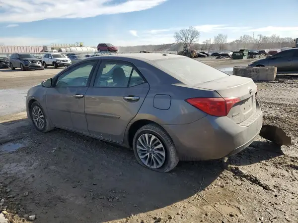 2T1BURHE1HC822714 2017 TOYOTA COROLLA - Image 2