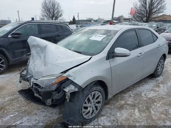 2T1BURHE1HC826312 2017 TOYOTA COROLLA - Image 2