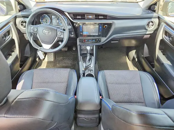 2T1BURHE1HC827511 2017 TOYOTA COROLLA - Image 8