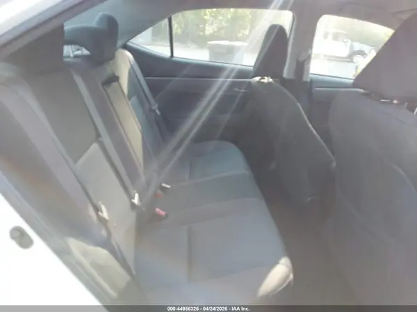 2T1BURHE1HC833387 2017 TOYOTA COROLLA - Image 8