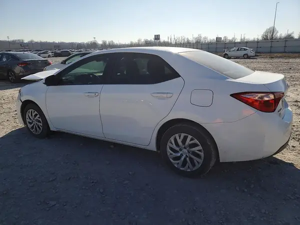 2T1BURHE1HC837536 2017 TOYOTA COROLLA - Image 2