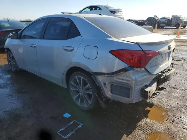 2T1BURHE1HC840307 2017 TOYOTA COROLLA - Image 2
